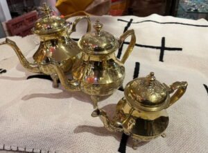 theiere marocaine en cuivre theiere doree pour le the