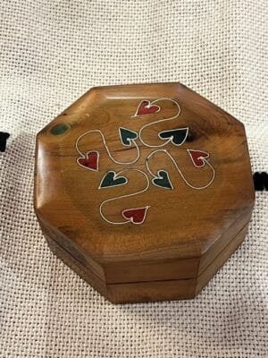Moroccan thuya box Moroccan thuya box