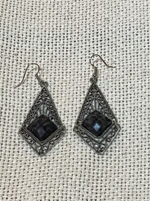 Boucles d'oreilles noir Boucles d'oreilles noir