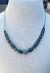 beaded-emerald-necklace colier maroc court couleur emeraude vert